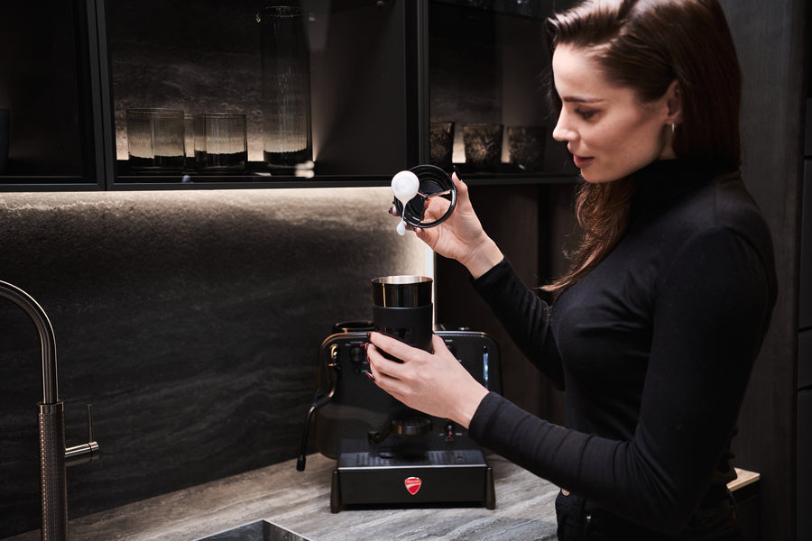 Barista M3 1926 Limited Edition – Lifestyle-Fotografie